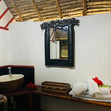 Analatsara Eco Lodge Ile aux Nattes Esterno foto
