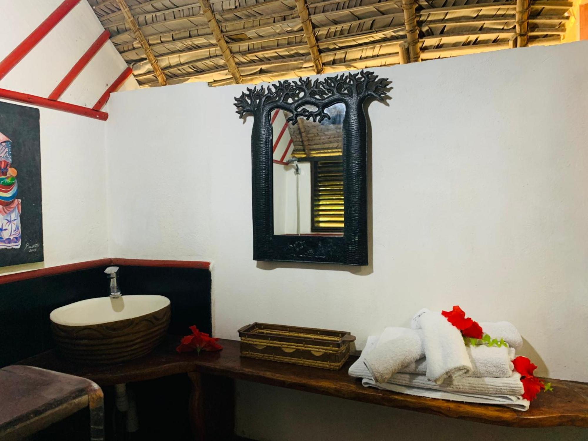 Analatsara Eco Lodge Ile aux Nattes Esterno foto