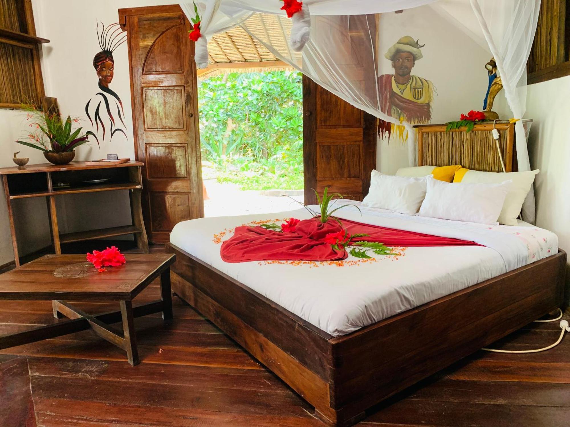 Analatsara Eco Lodge Ile aux Nattes Esterno foto